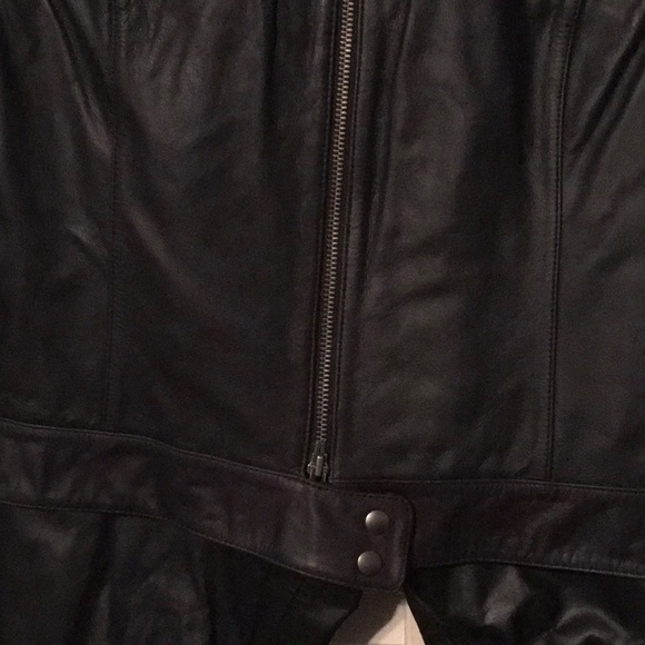 EUC,Nine West,Size 16,Black Leather,Size14pants.Both pieces.Leather,BomberJacket - Picture 5 of 7